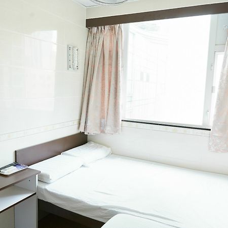 Hung Kiu Guest House Хонконг Екстериор снимка