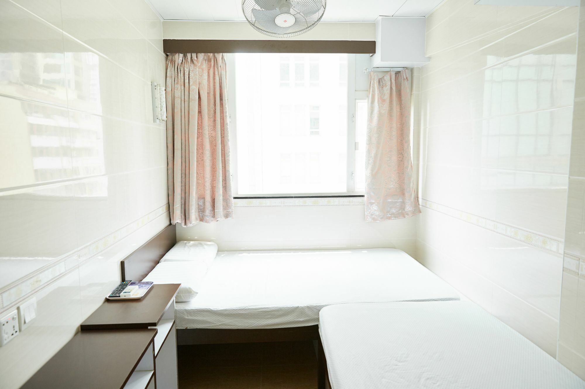 Hung Kiu Guest House Хонконг Екстериор снимка